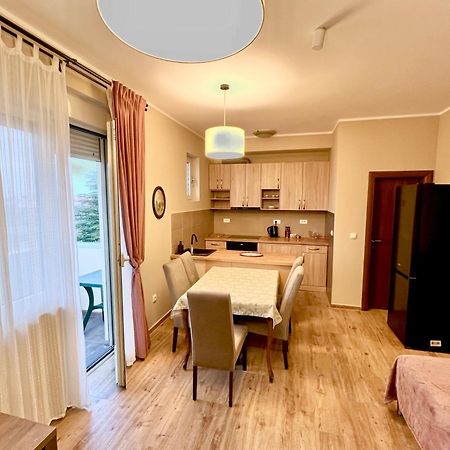 Roomsapartments Popcourt Панчево Экстерьер фото
